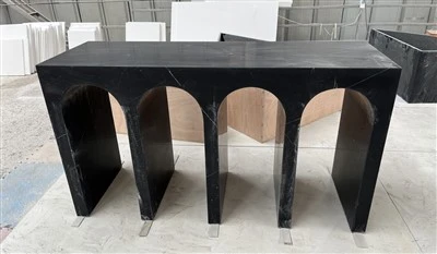 Κονσόλα Nero Marquina Honed από φυσικό μαύρο μάρμαρο