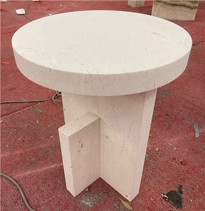 Βοηθητικό τραπεζάκι μπεζ από μάρμαρο